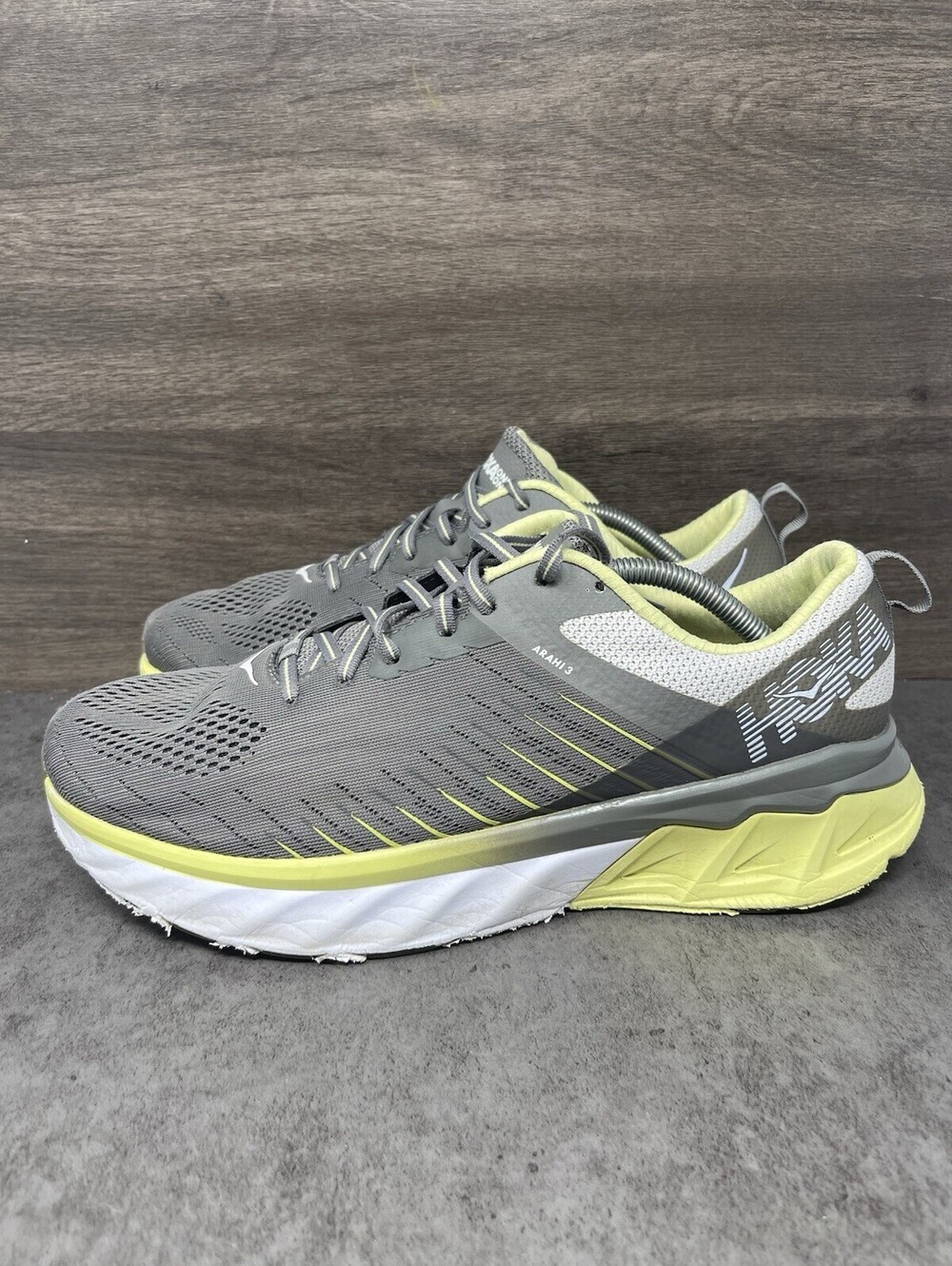HOKA Arahi 3 Wide Mens Size 11 2E Grey Green Stability Running Shoes